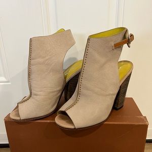 Coach Womens Saratoga Bootie Strap Block Heel